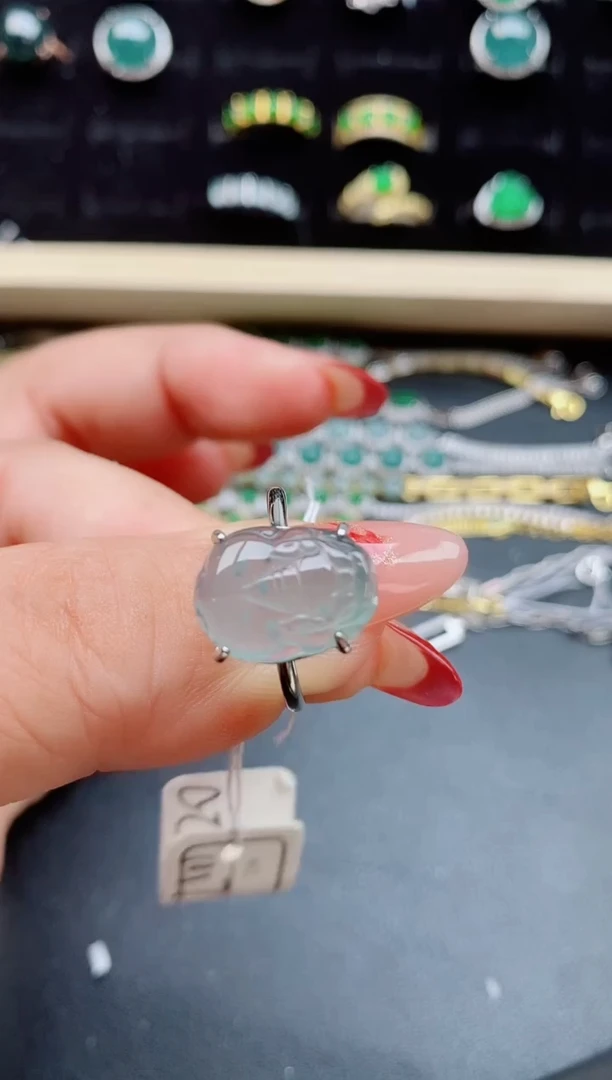 【闪购商品】翡翠戒指银S925镶嵌5085081