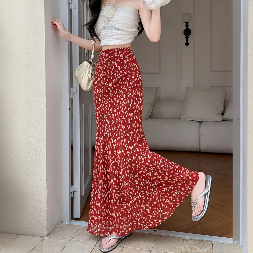 2025夏季新款松紧腰a字碎花半身裙复古慵懒高腰显瘦气质百搭长裙
