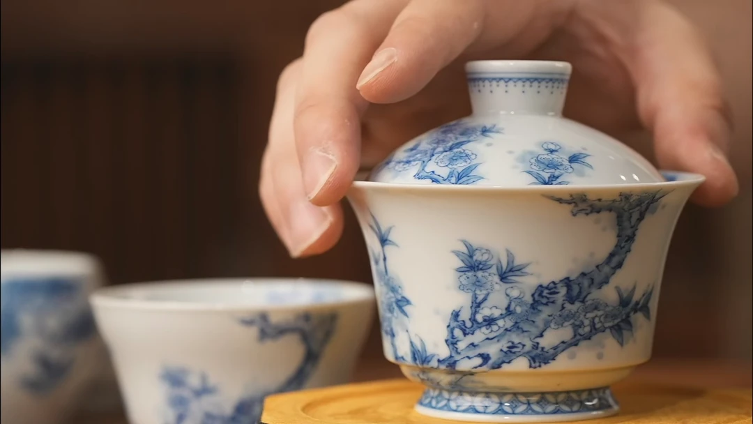 空***號梨花诗意 盖碗 杯子