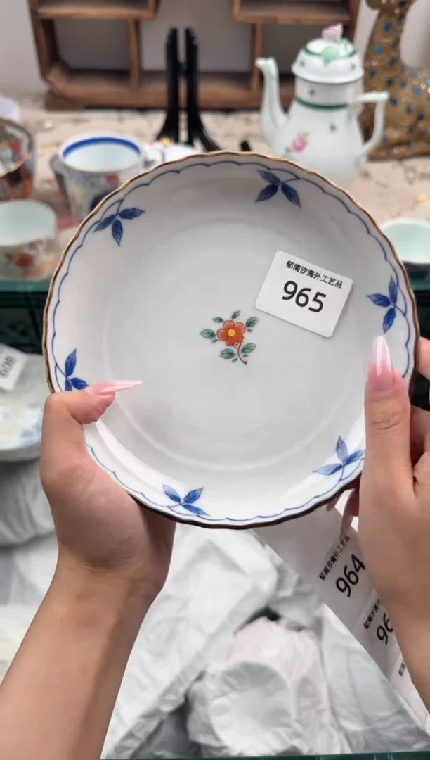 瓷片我****笑A       965