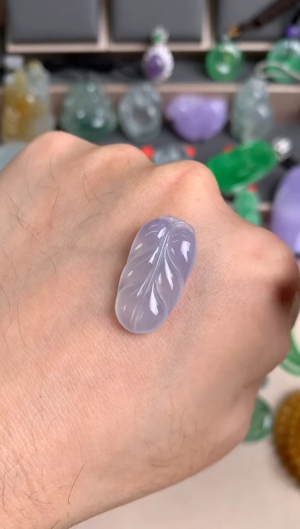 未镶嵌定制翡翠裸玉