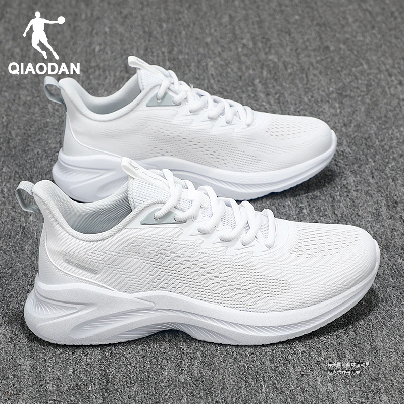 乔丹男鞋2025冬季新款透气网面运动鞋轻便减震跑步鞋白鞋休闲鞋子