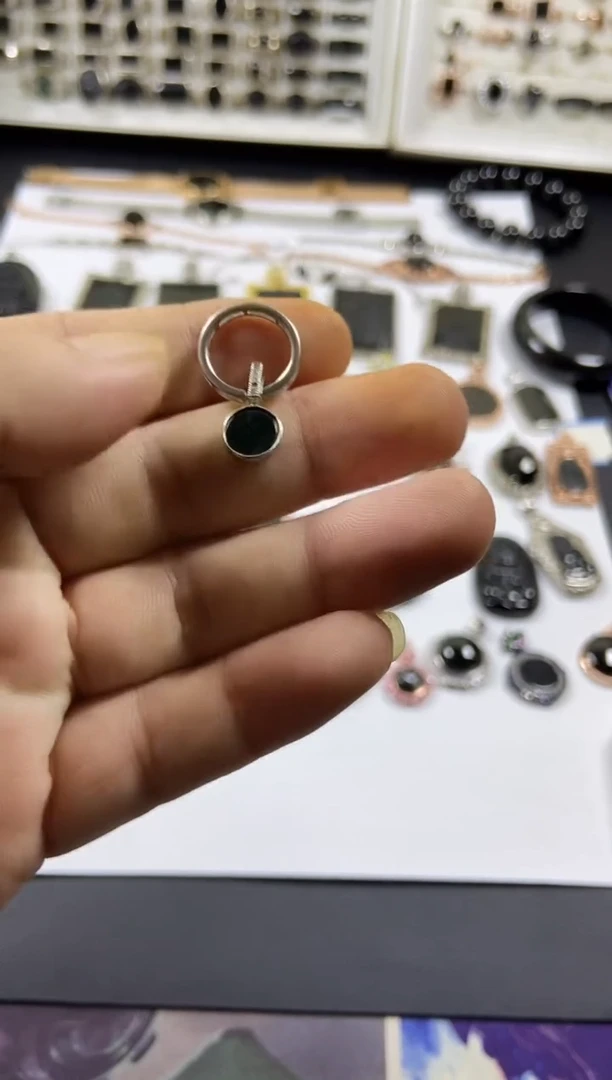 吊坠(不含链)银S925镶嵌翡翠1