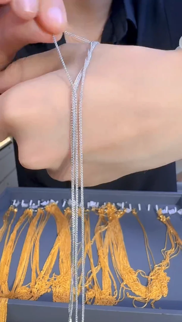 白爱心抽拉肖邦链45cm 2.33g（多样性发货）