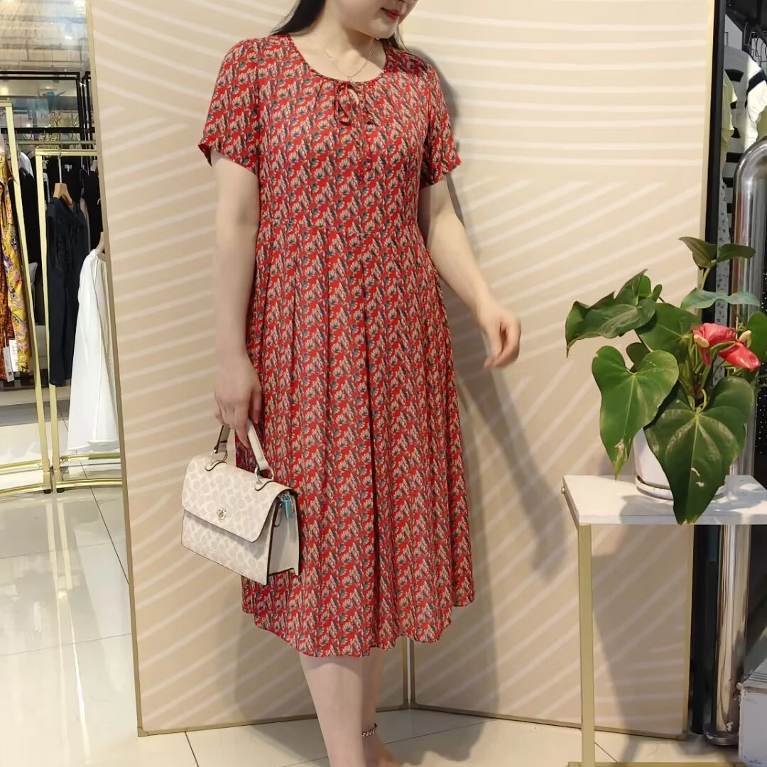 雪国天娇夏季时尚碎花收腰显瘦短袖连衣裙2A08075