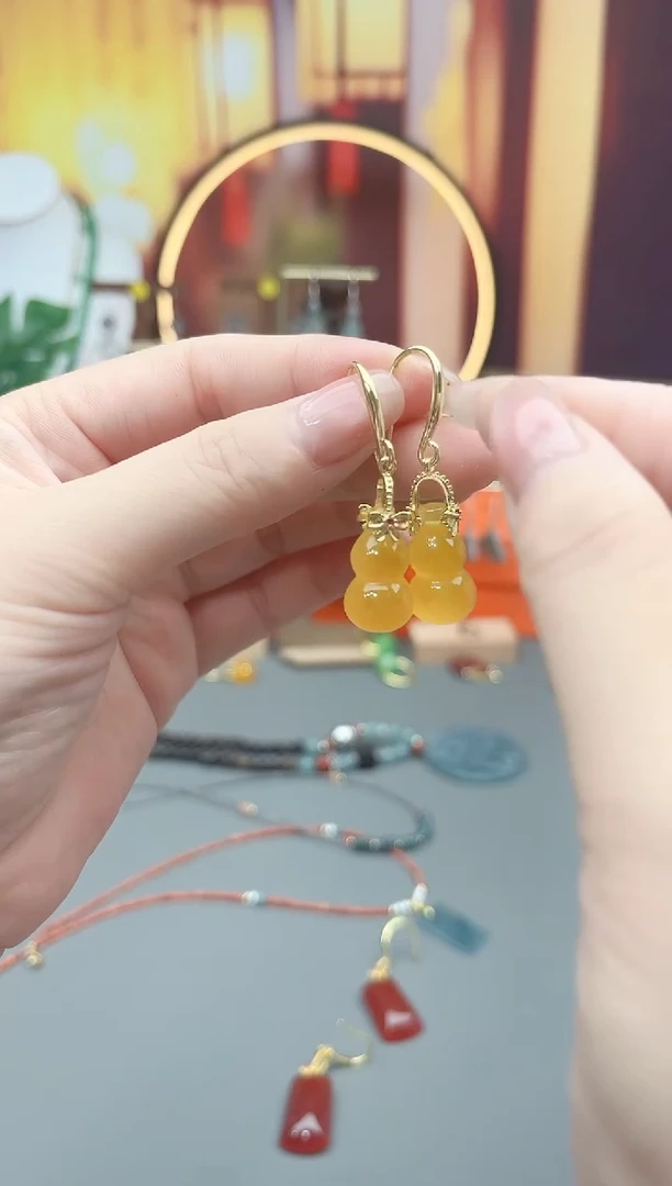 未镶嵌耳饰玛瑙/玉髓333