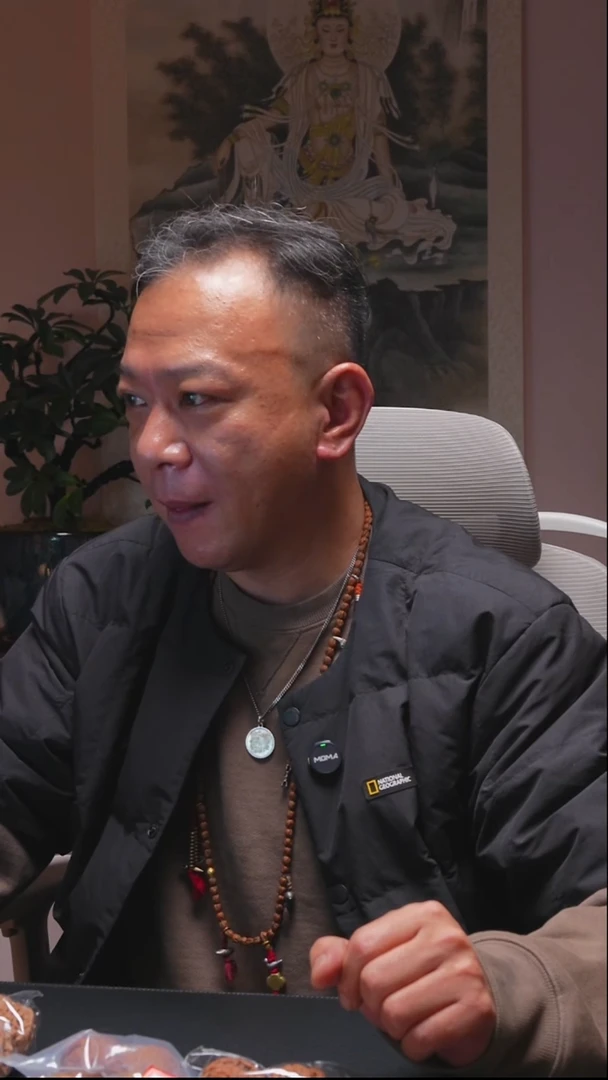 吊坠文玩核桃爱**生另外一只血麒麟39