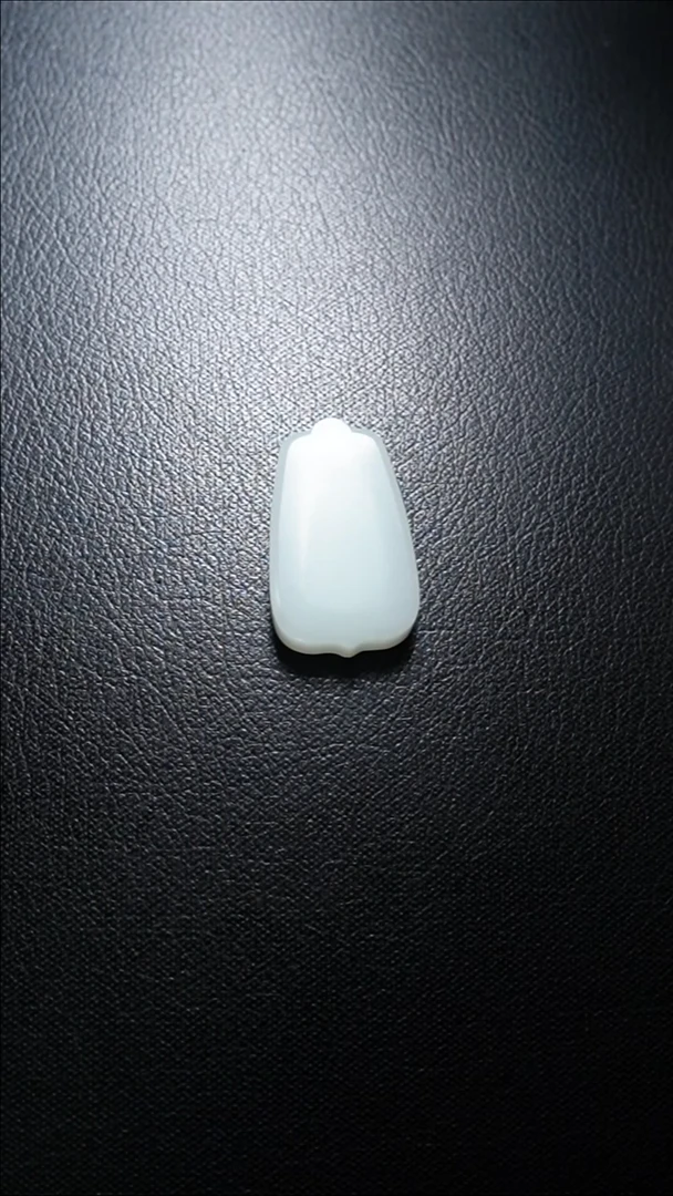 【闪购商品】和田玉颈饰未镶嵌无事牌