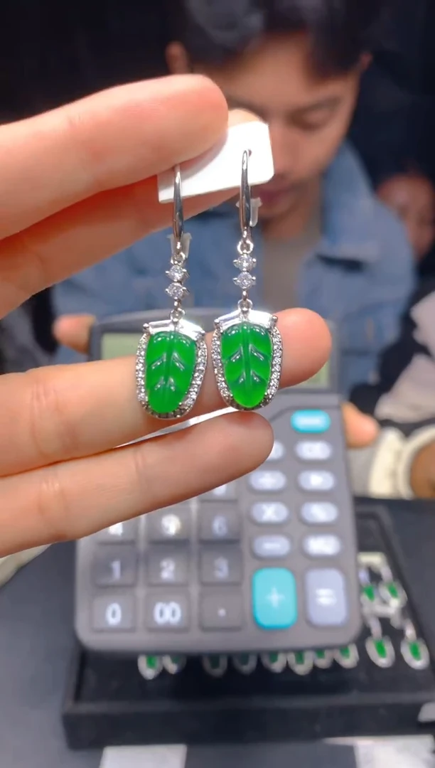 【闪购商品】定制翡翠未镶嵌64多样性发货（发其一）