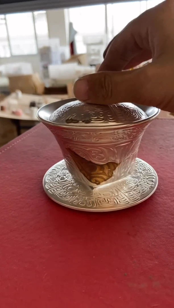 杯无运费险有瑕疵的摄影的产品有使用过的痕迹有点脏介意勿拍