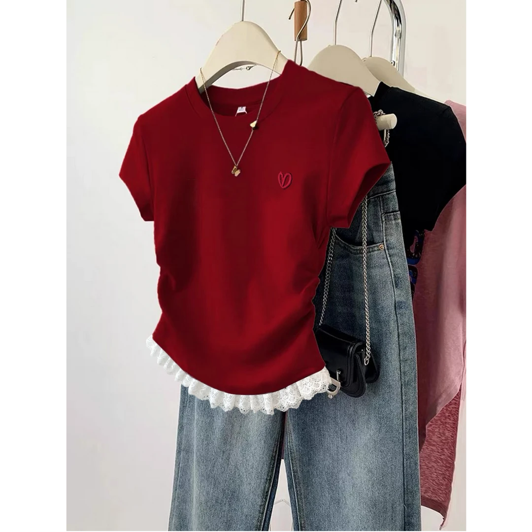 红色蕾丝拼接短款短袖t恤女2025夏季新款设计感修身正肩收腰上衣