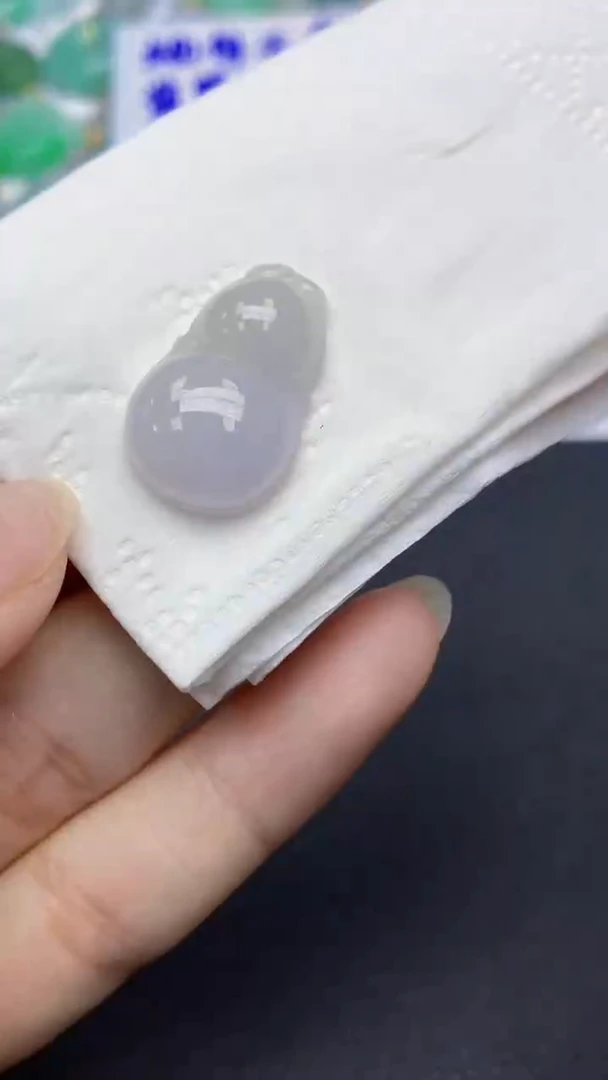 翡翠未镶嵌颈饰天然缅甸a货翡翠