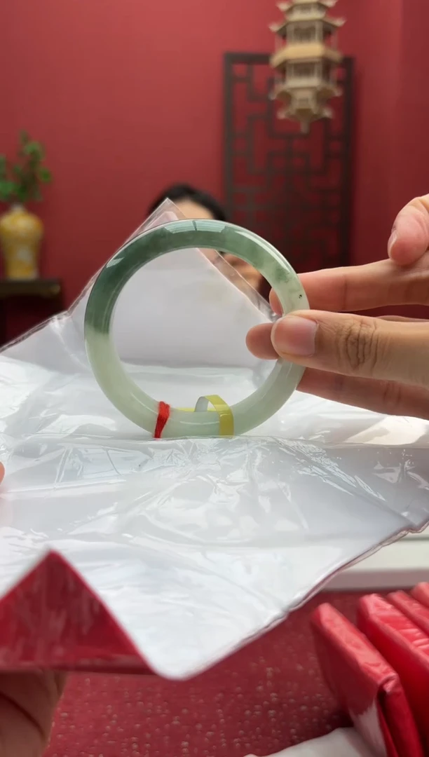 未镶嵌手镯翡翠翡翠手镯15
