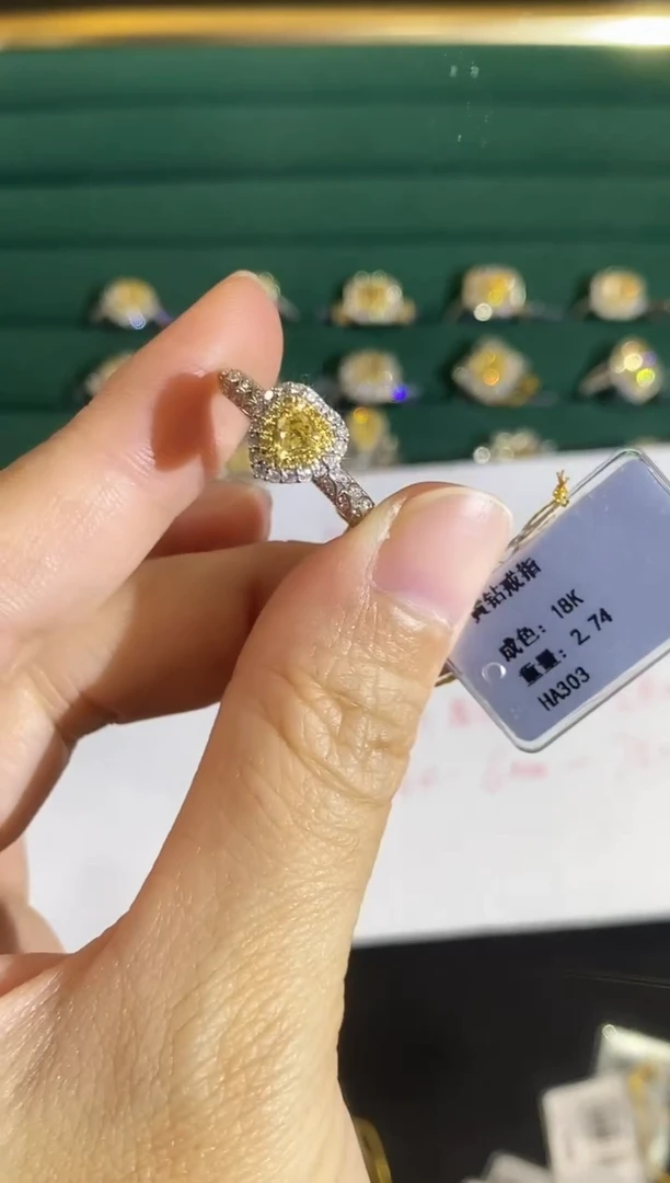 18K金镶嵌戒指钻石44