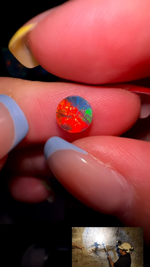 【可乐特选】双层澳宝 6*6mm  有生长纹