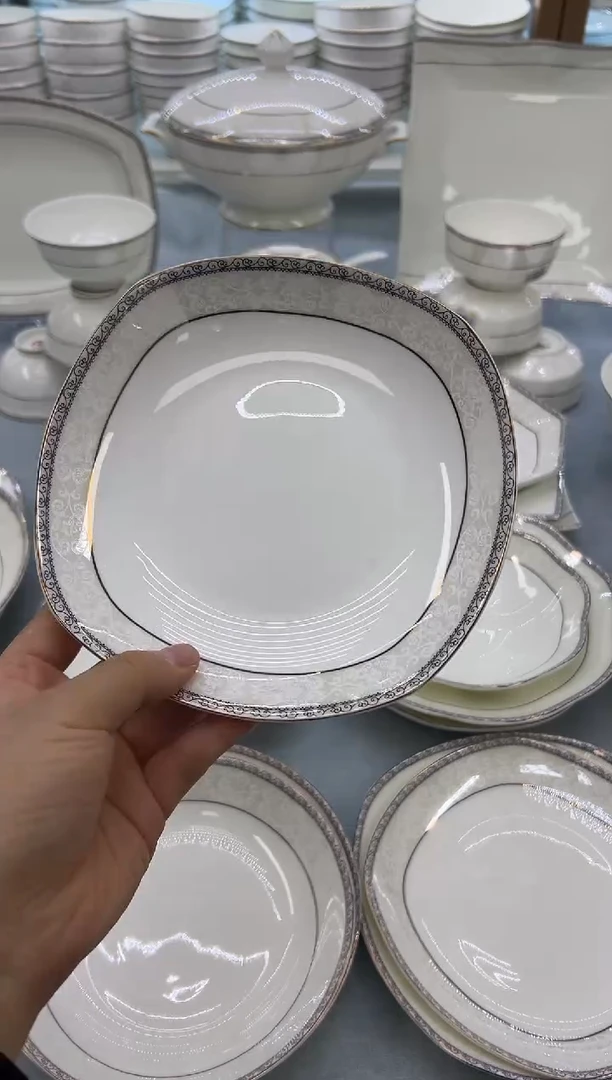 骨瓷玲珑7方2个