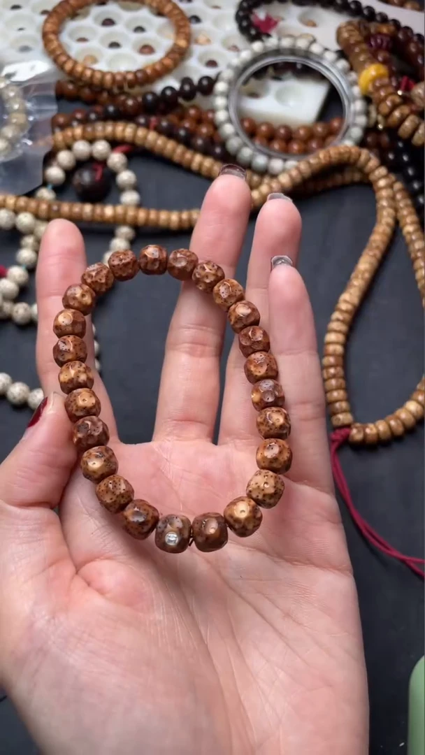 【闪购商品】星月菩提手串精工级深珀无相8.5*7.5手串
