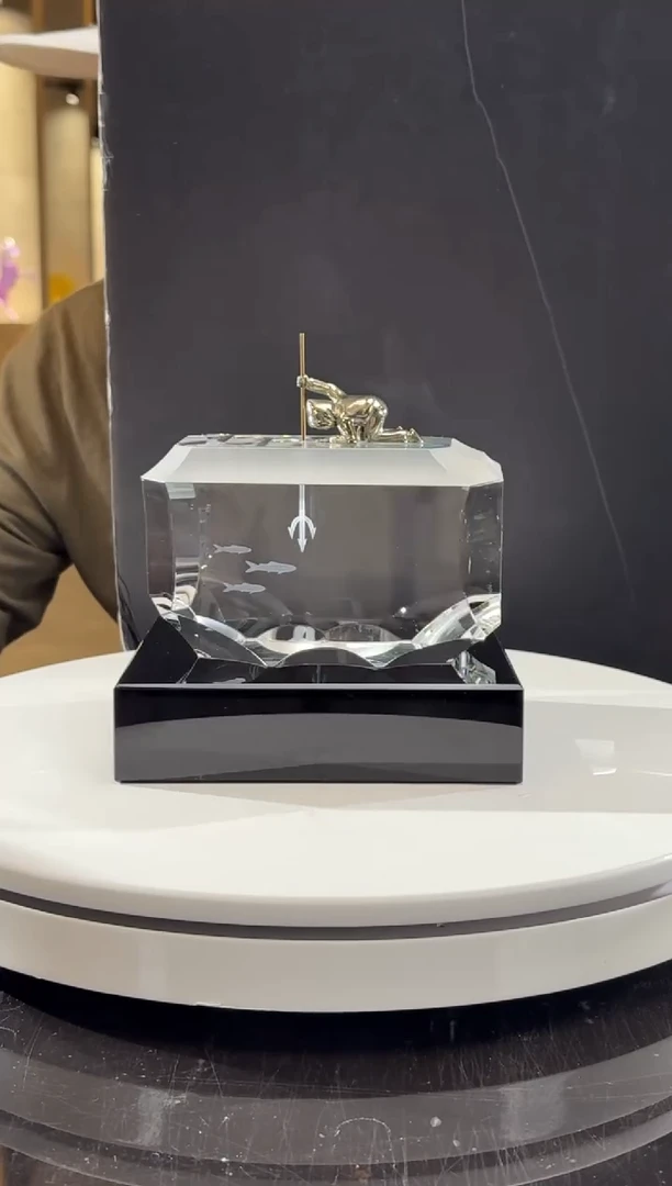 摆件极地生活-叉鱼艺术摆件+160*140黑色底座