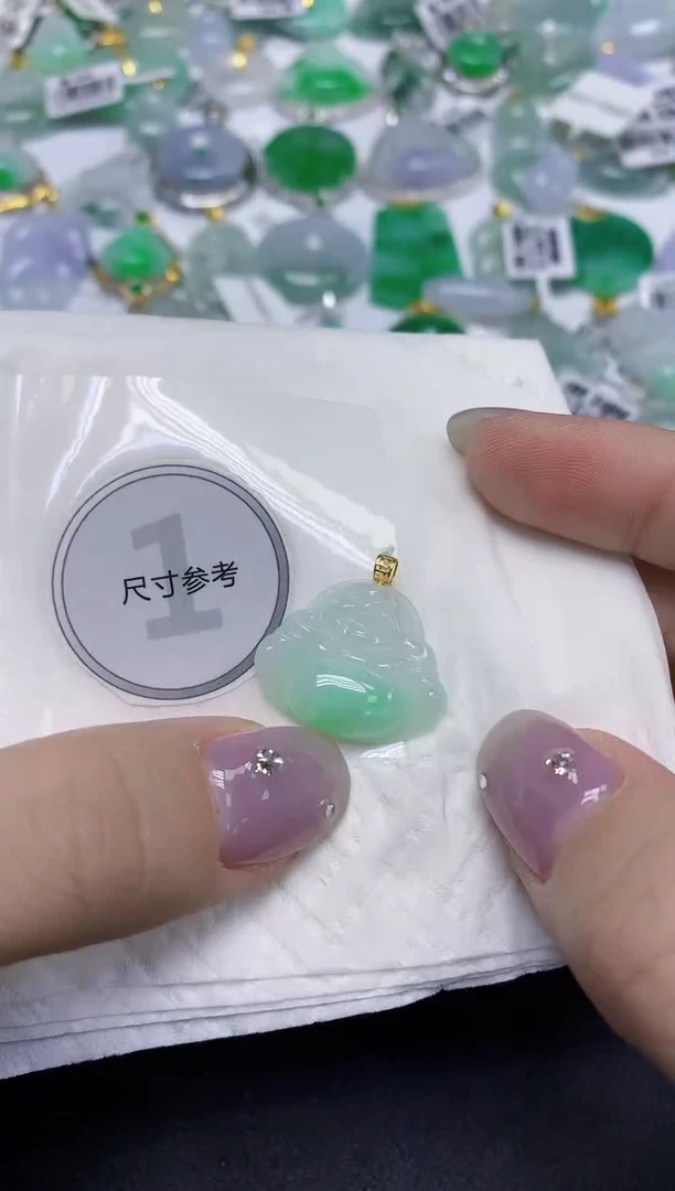 颈饰18K金镶嵌翡翠天然缅甸翡翠A货百元以上9元证书费自理