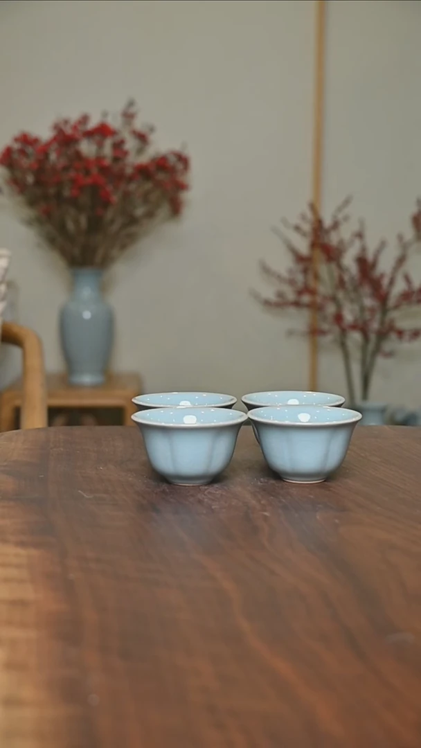 【闪购商品】其他微瑕天青釉朱家汝窑款葵口杯4只