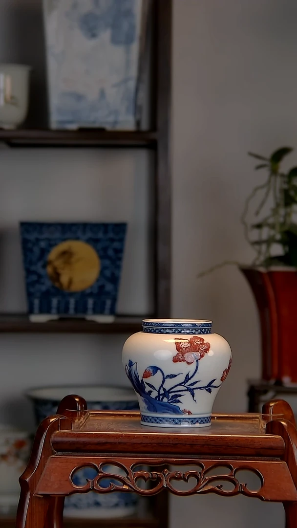 景德镇手工陶瓷花盆
