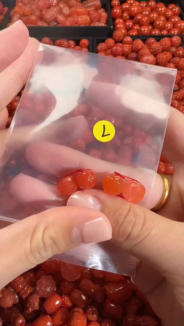 颈饰未镶嵌南红玛瑙1