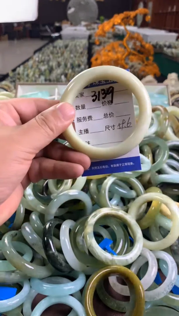 未镶嵌蛇纹石玉手镯3139
