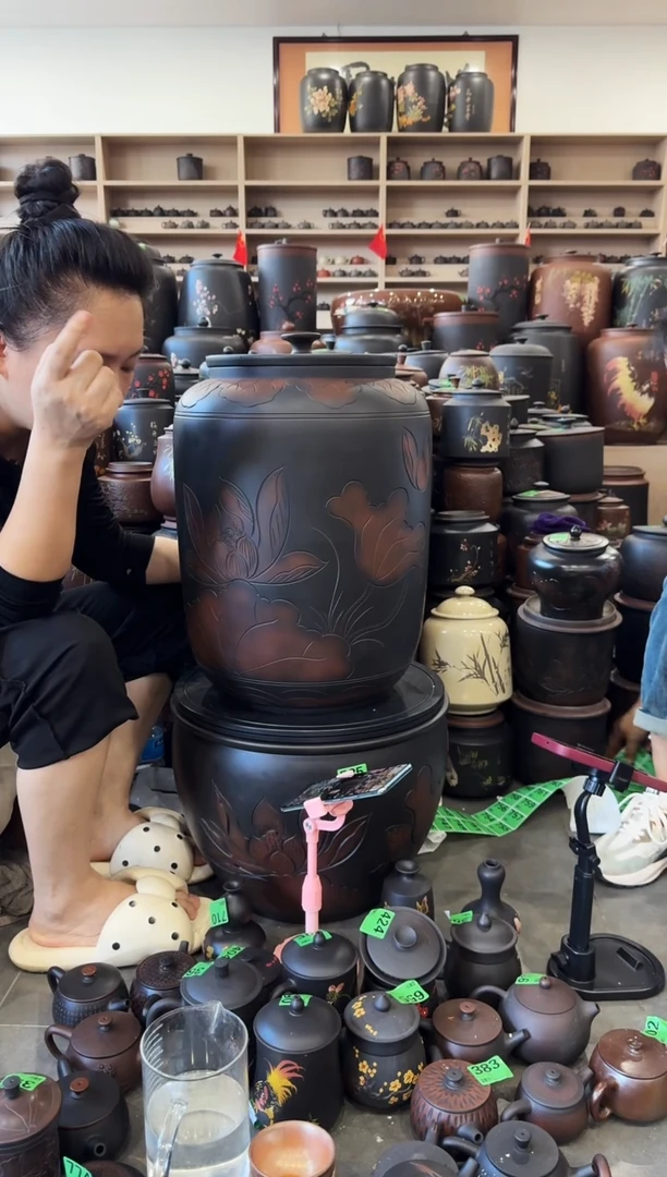 罐瑕疵茶缸高50cm  荷花 587