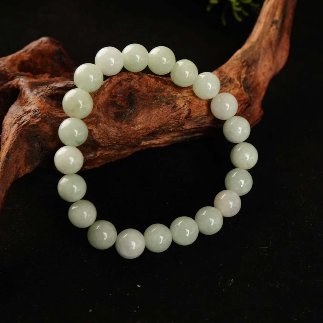 约8-9mm天然A货翡翠圆珠单圈手串