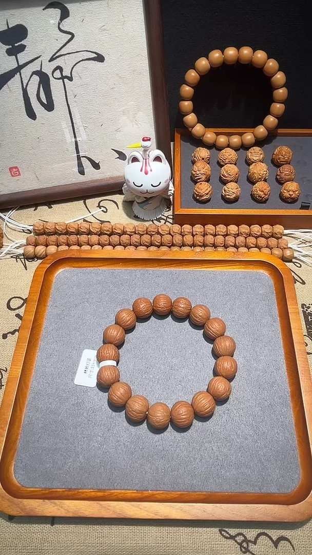 吊坠猴头核桃聚宝盆手串