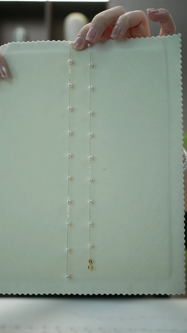 项链18K金镶嵌淡水珍珠 18K金满天星白色21颗4-5mm