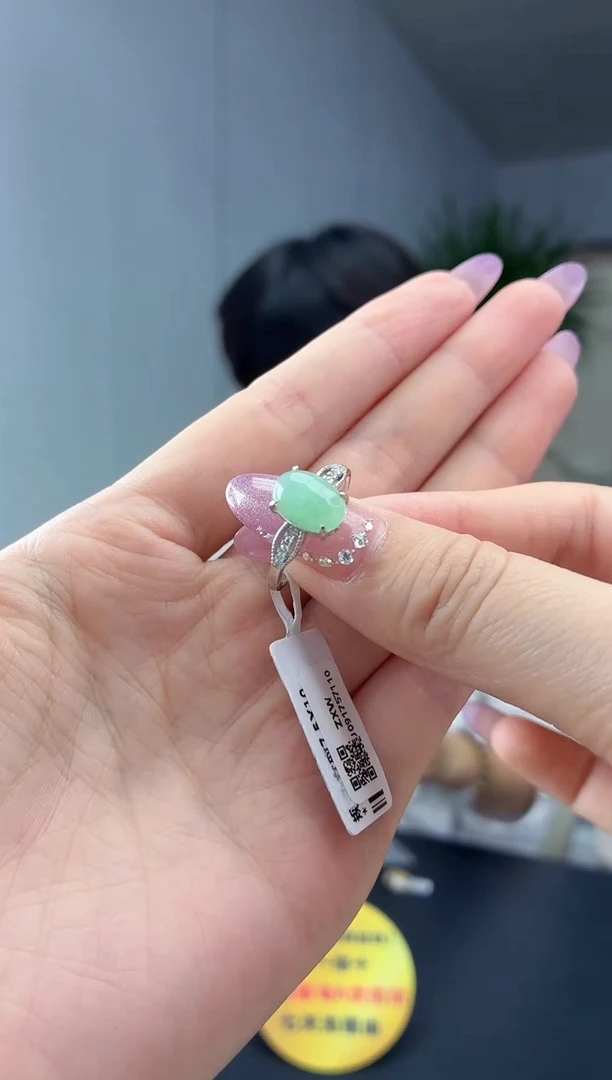 银S925镶嵌戒指翡翠11111111111