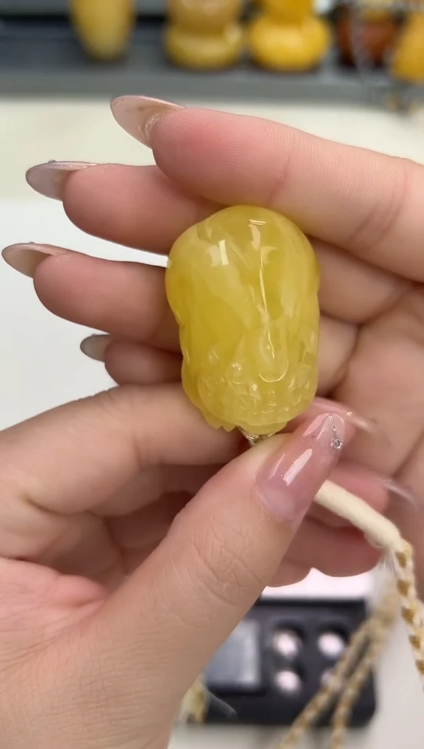 裸石琥珀未镶嵌琥珀蜜蜡吊坠