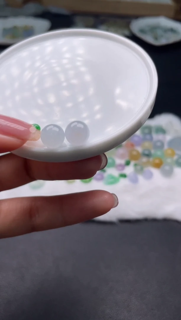 翡翠未镶嵌颈饰啊A266