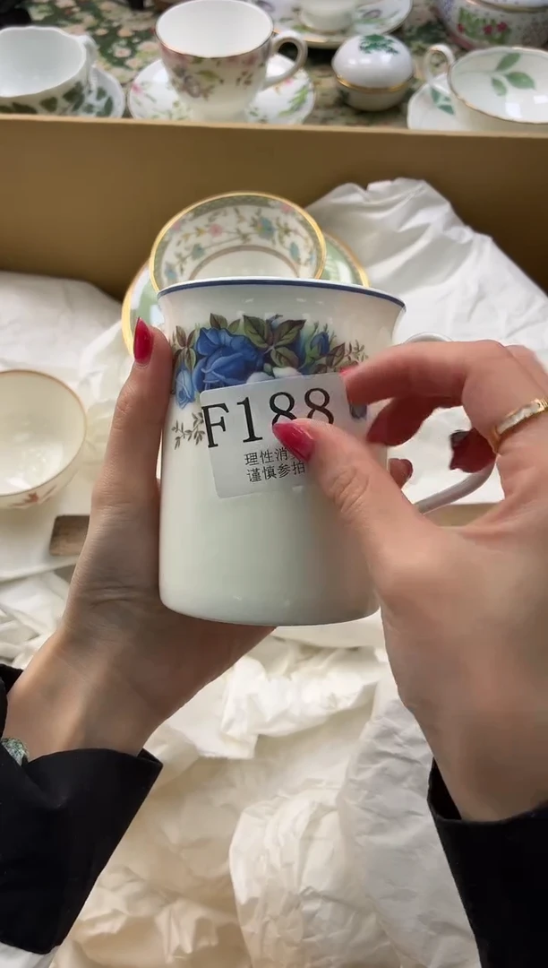 瓷片我****风       F188