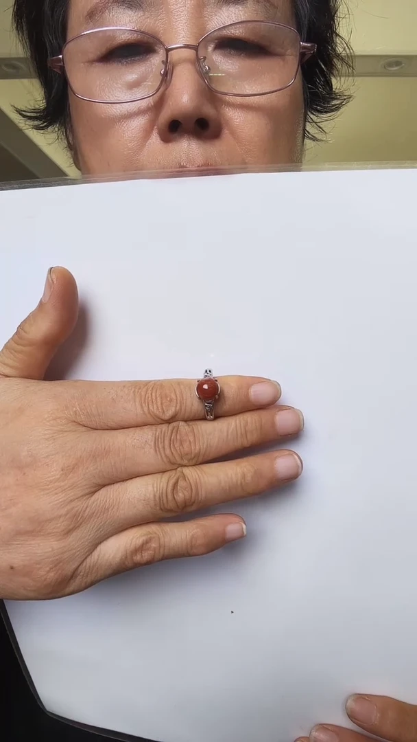 未镶嵌南红玛瑙戒指1