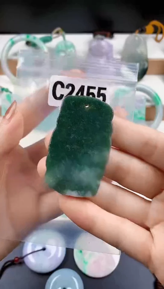 颈饰未镶嵌翡翠天然翡翠吊坠挂件