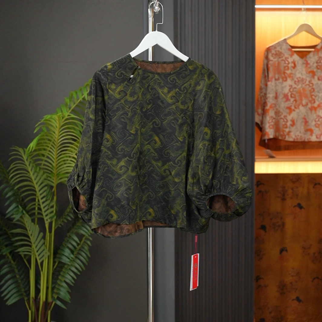 【君若神明】新中式中国风圆领泡泡袖墨池工艺秋季小上衣花萝