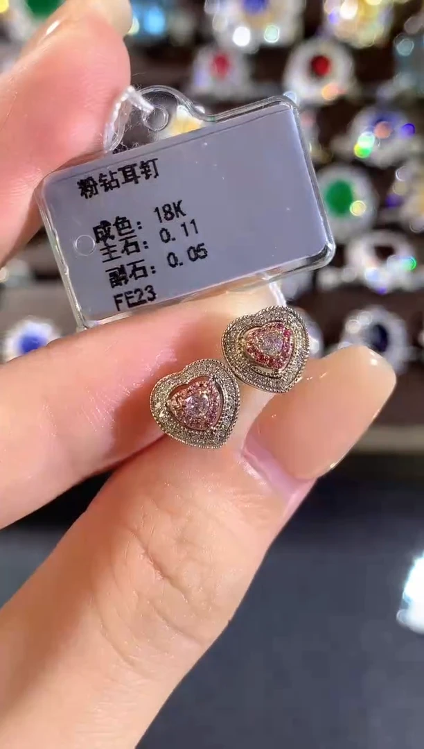18K金镶嵌耳饰钻石a361