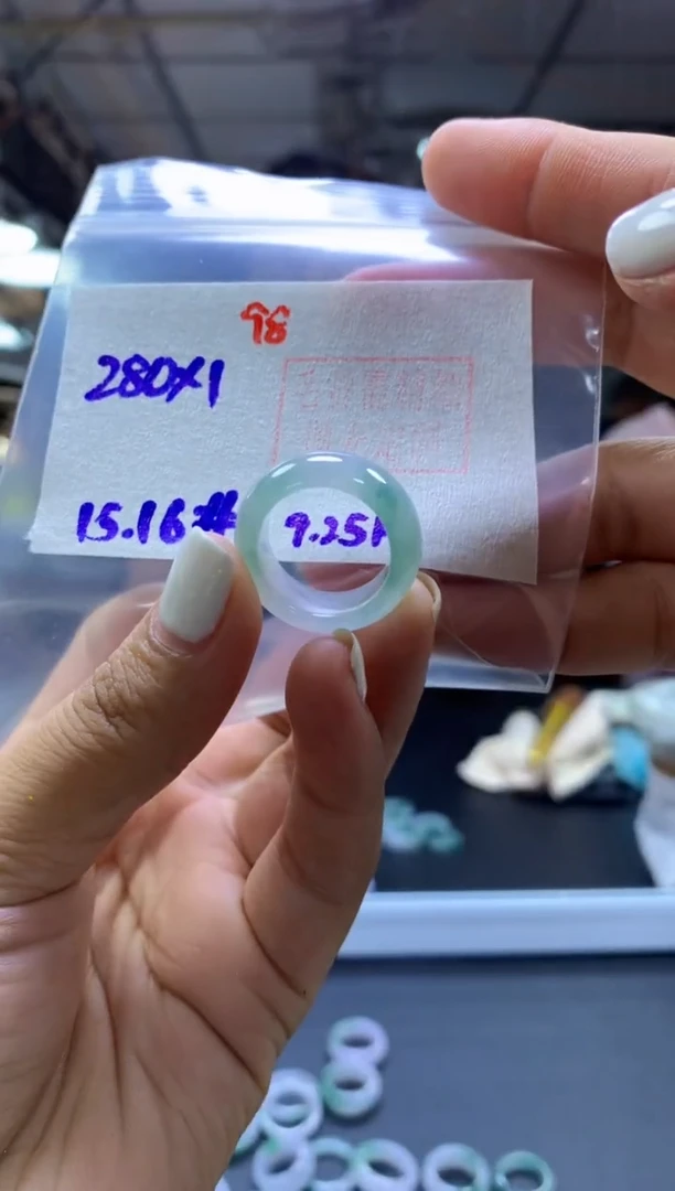 未镶嵌定制翡翠戒圈#280元-毛货需精细抛光