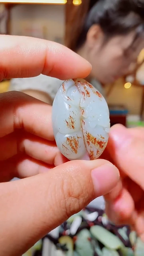 和田玉未镶嵌颈饰1