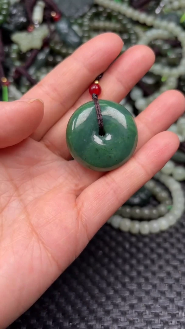 【闪购商品】和田玉颈饰未镶嵌1