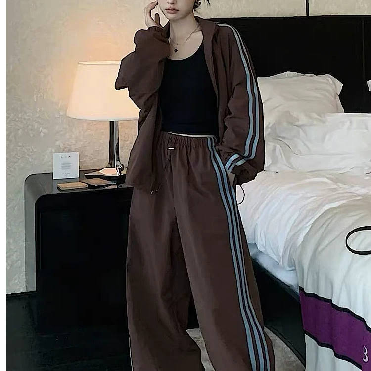 高级感休闲运动套装女2025秋新款洋气减龄宽松速干开衫外套阔腿裤