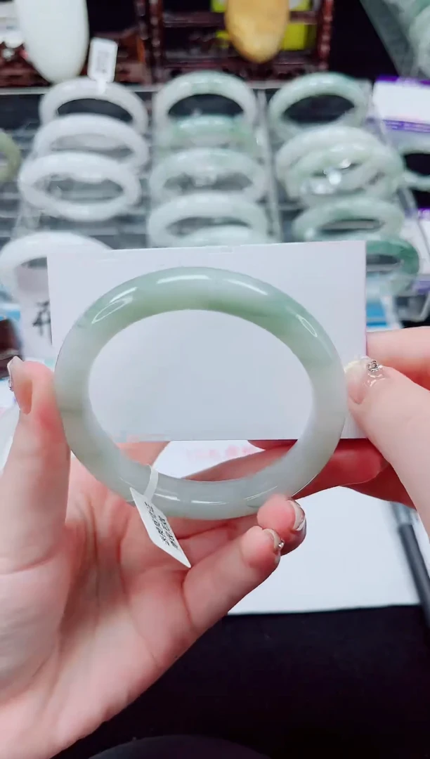 未镶嵌手镯石英质玉83-59/60