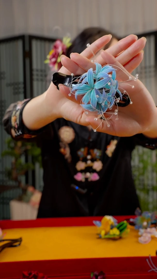 刺绣非遗苏绣绒花手工饰品