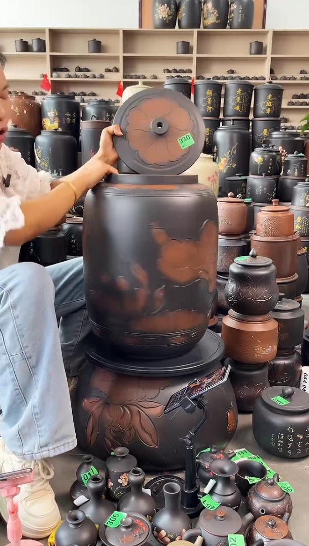 罐瑕疵水缸36升荷花   330