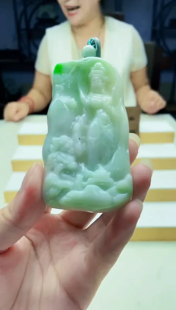 翡翠未镶嵌颈饰08150223