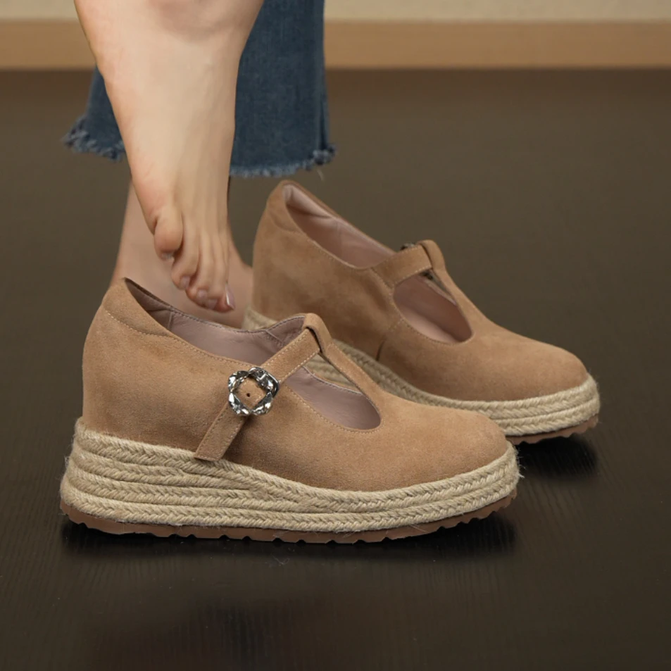 RubyL/7cm简约通勤百搭丁字扣带圆头中口草编坡跟厚底单鞋女款