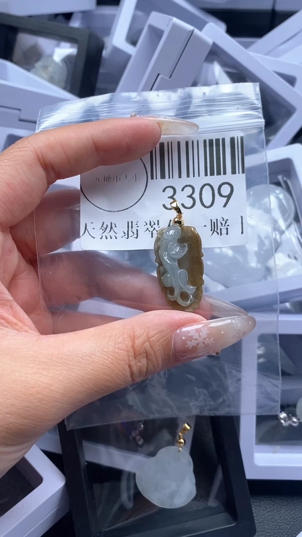 颈饰未镶嵌翡翠3309