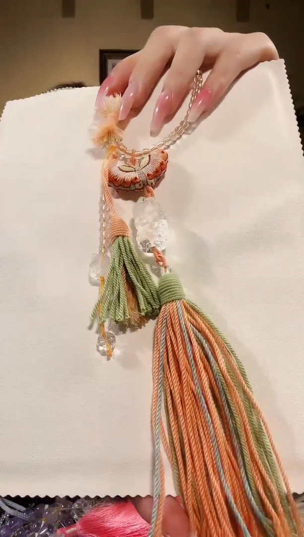 颈饰未镶嵌水晶挂件